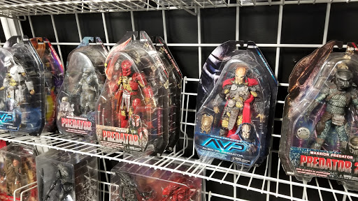 Video Game Store «Hollywood Movies and Games LLC», reviews and photos, 709 E Lewis and Clark Pkwy b, Clarksville, IN 47129, USA