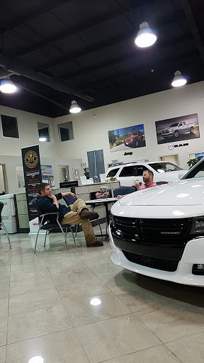 Jeep Dealer «Miracle Chrysler Dodge Jeep Ram», reviews and photos, 1290 Nashville Pike, Gallatin, TN 37066, USA