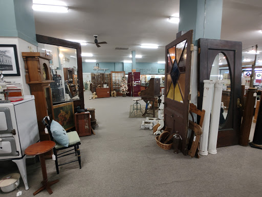 Building Materials Store «ReHouse Architectural Salvage», reviews and photos, 469 W Ridge Rd, Rochester, NY 14615, USA