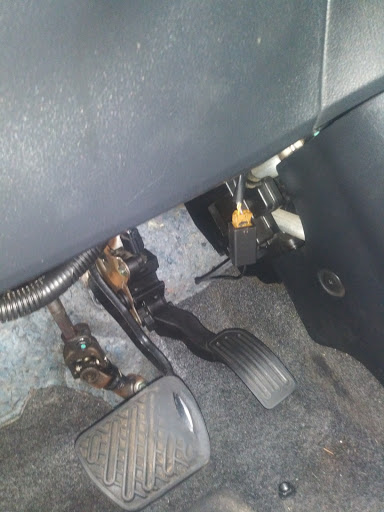 Auto Repair Shop «P V Auto Services», reviews and photos, 1712 N Fitzhugh Ave, Dallas, TX 75204, USA