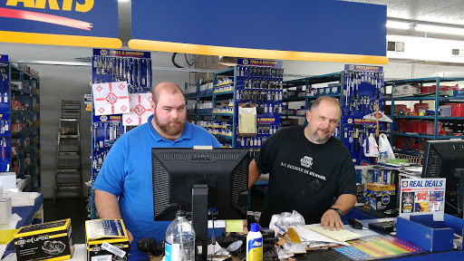 Auto Parts Store «NAPA Auto Parts - B & W Auto Supply», reviews and photos, 1345 Spartanburg Hwy, Hendersonville, NC 28792, USA