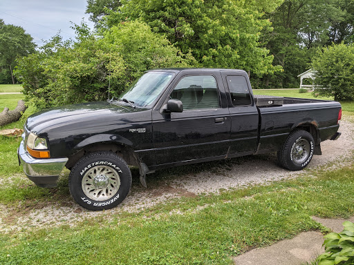 Auto Repair Shop «Teutopolis Tire & Auto Repair», reviews and photos, 802 W Main St, Teutopolis, IL 62467, USA