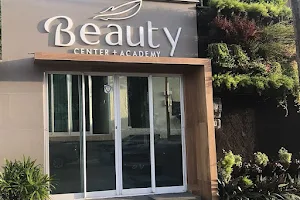 Estética Beauty Center & Academy image