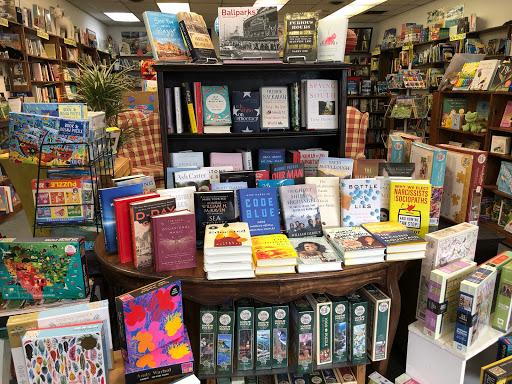 Book Store «Excelsior Bay Books», reviews and photos, 36 Water St, Excelsior, MN 55331, USA