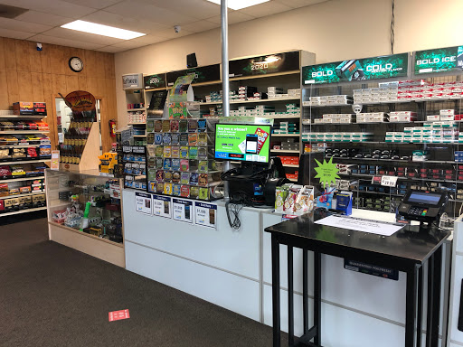 Tobacco Shop «Tobacco Road Outlet #23 - Tobacco and Vapor», reviews and photos, 1735 Reed Rd NE # 3, Leland, NC 28451, USA