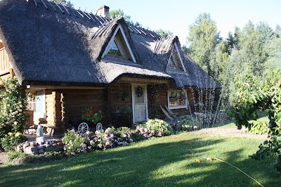 Photos of Peetri puhketalu N&otilde;mpal