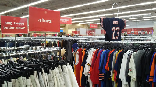 Thrift Store «The Salvation Army Family Store & Donation Center», reviews and photos, 6715 Dempster St, Morton Grove, IL 60053, USA