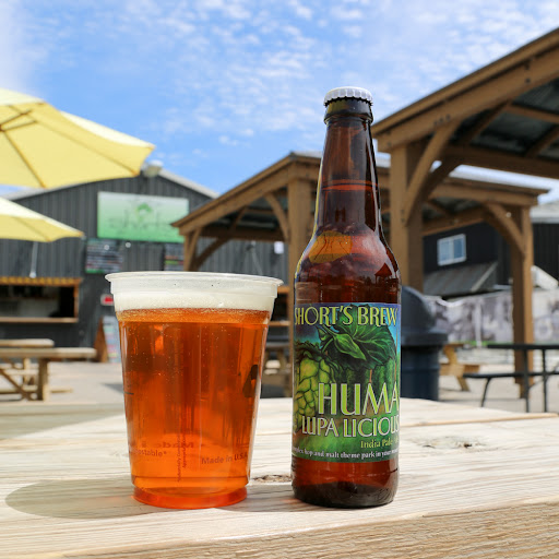 Liquor Store «Wine Palace», reviews and photos, 13971 Middlebelt Rd, Livonia, MI 48154, USA