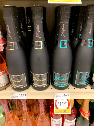 Liquor Store «Winn-Dixie Wine & Spirits», reviews and photos, 20355 Biscayne Blvd, Aventura, FL 33180, USA