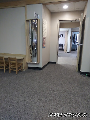 655 N Woodlawn St, Wichita, KS 67208, USA