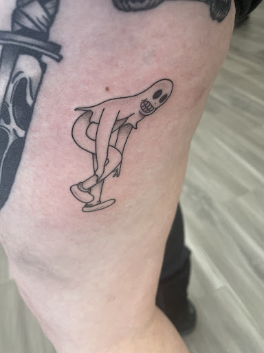 Explore long distance friendship tattoo ideas, creative tattoo ideas in Bayville, available at Momo Tattoo Studio