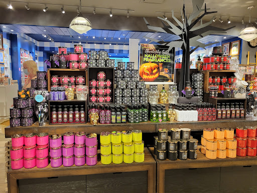 Shopping Mall «Muncie Mall», reviews and photos, 3501 N Granville Ave, Muncie, IN 47303, USA