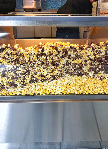 Movie Theater «Cinerama», reviews and photos, 2100 4th Ave, Seattle, WA 98121, USA