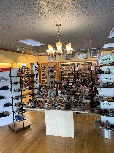 Shoe Store «Golden Shoes», reviews and photos, 12212 Harlem Ave, Palos Heights, IL 60463, USA