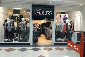 Yours Clothing image