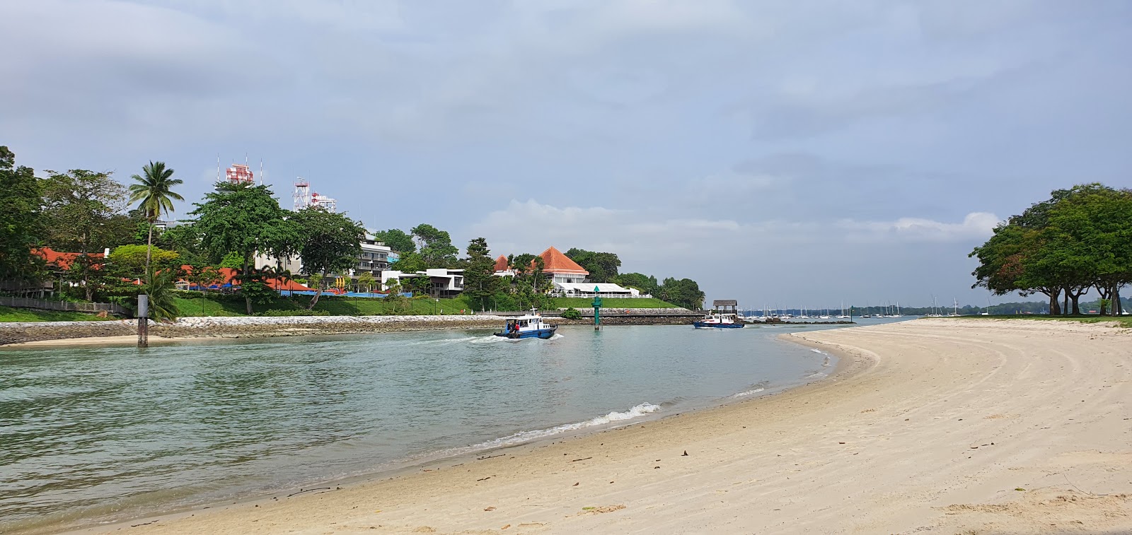 Photo of Changi Beach with very clean level of cleanliness