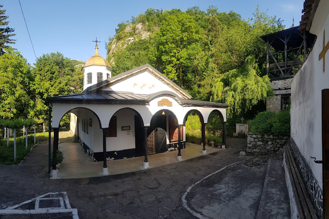 Черепишки манастир „Успение Богородично“