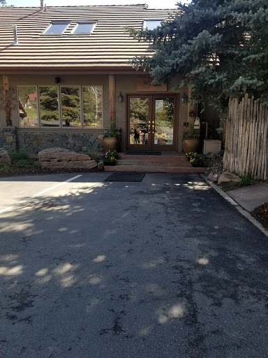 Day Spa «TallGrass Aveda Spa & Salon», reviews and photos, 997 Upper Bear Creek Rd, Evergreen, CO 80439, USA
