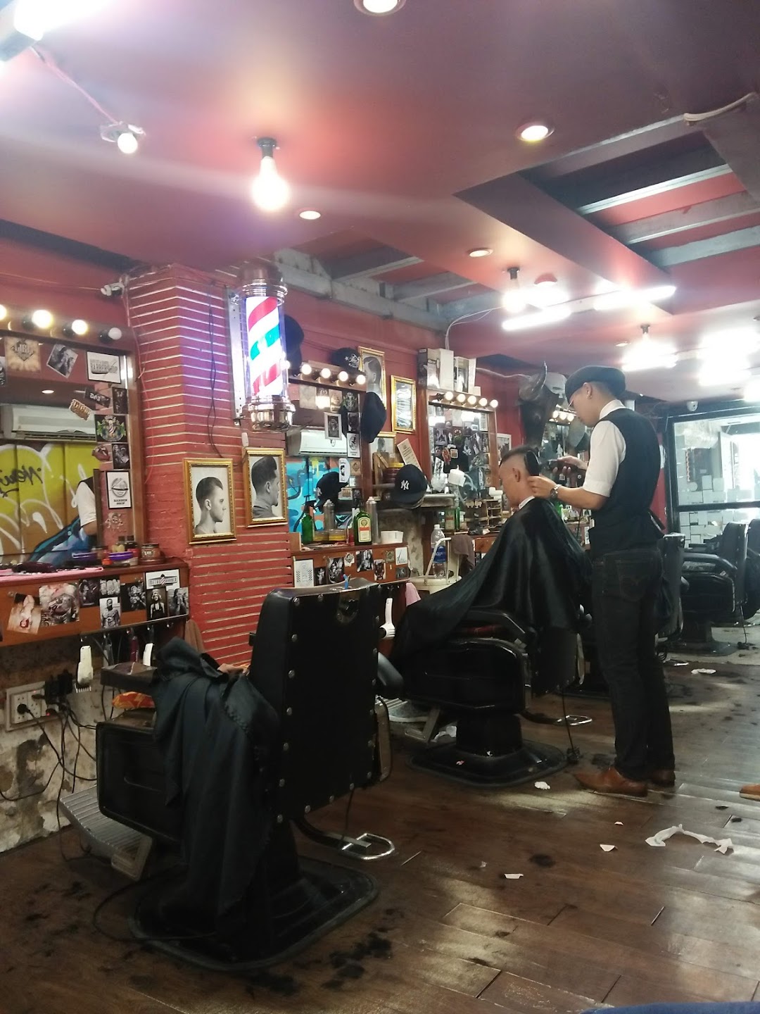 Liem Barber Shop CN4