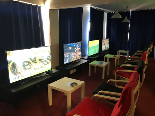 Demir Playstation Cafe