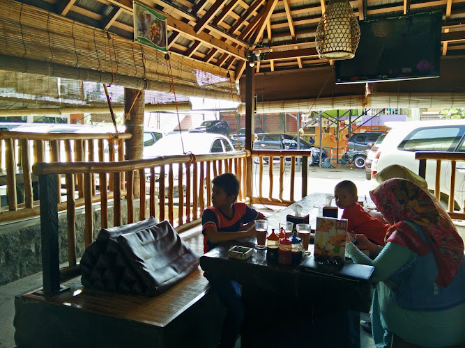 Restoran Bali di Kalimantan Timur: Mengungkap El Barilto Resto & Cafe dan Dunia Seafood Restaurant Balikpapan