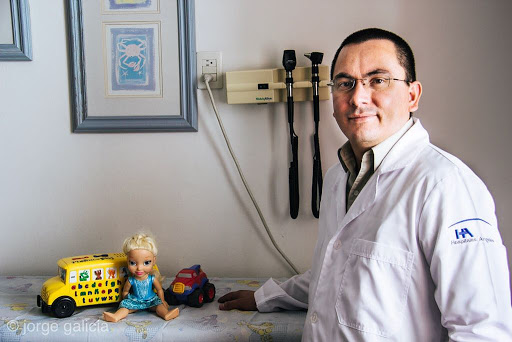 Cirujano Pediatra - Dr. Francisco Montoya Salcido
