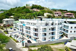 Blue Star Apartments & Hotel image