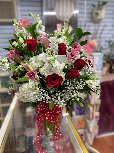 Florist «5th Street Florists», reviews and photos, 2830 N 5th St, Philadelphia, PA 19133, USA