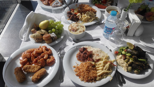 المطعم أوالف الدوار اعلى برج قلب الطائف 