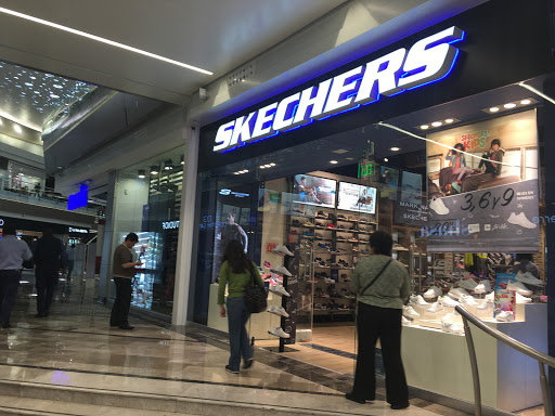 Skechers