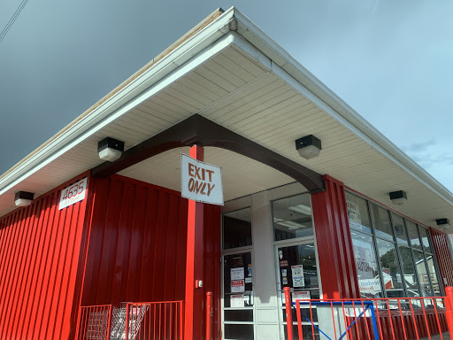 Thrift Store «Village Discount Outlet Store 12», reviews and photos, 4635 N Elston Ave, Chicago, IL 60630, USA