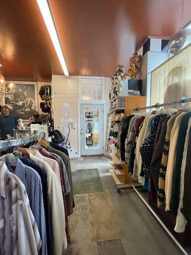 Used Clothing Store «Decades Vintage Clothing», reviews and photos, 627 S State St, Salt Lake City, UT 84111, USA