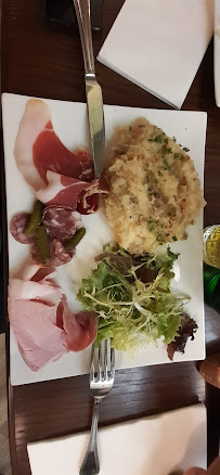 Prosciutto crudo du Restaurant L'overnial à Aubière - n°3