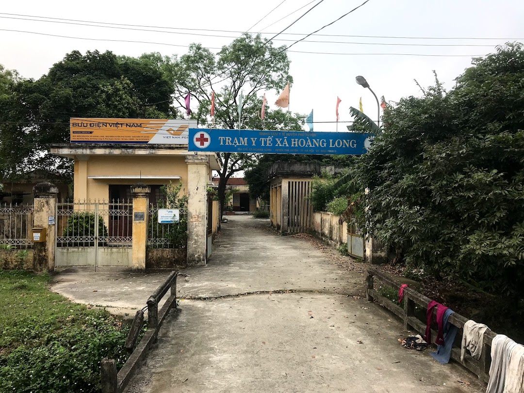 Trạm y tế xã Hoàng Long