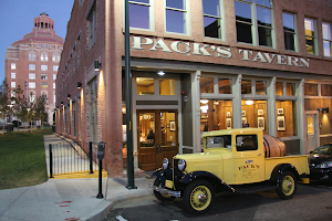 Pack's Tavern image