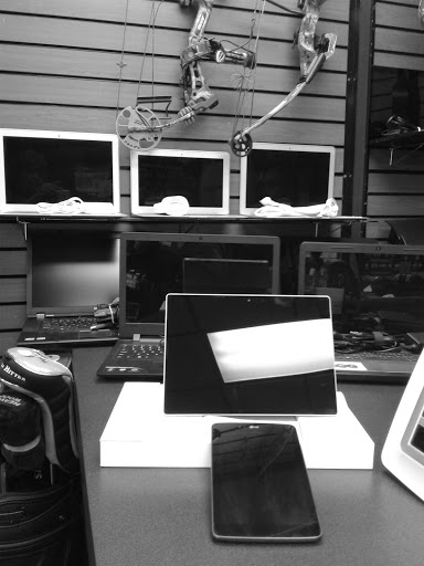 Pawn Shop «Rockwall Gold And Silver Pawn», reviews and photos, 1901 S Goliad St, Rockwall, TX 75087, USA