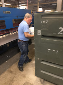 Point Laundry - Photo 3 - Car repair in Dayton, KY, Cincinnati