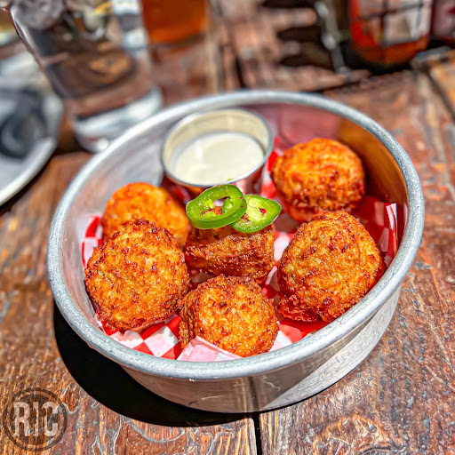 Bar & Grill «Garage on Beck», reviews and photos, 1199 Beck St, Salt Lake City, UT 84103, USA