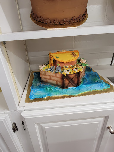 Bakery «Reeves Cake Shop», reviews and photos, 2770 Cory Ave, Akron, OH 44314, USA