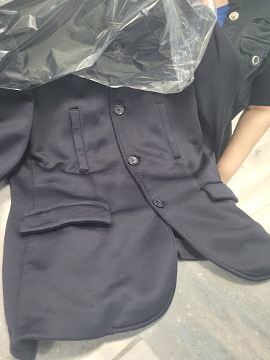 Dry Cleaner «Best Dry Cleaners Orlando - Downtown», reviews and photos, 431 E Central Blvd, Orlando, FL 32801, USA