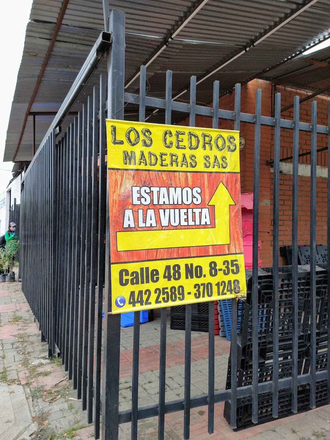 LOS CEDROS MADERAS