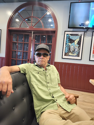 Shopping Mall «Perry Avenue Mall», reviews and photos, 2901 Perry Ave NE # 11, Bremerton, WA 98310, USA