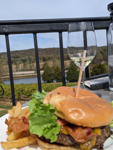 Winery «Chandler Hill Vineyards», reviews and photos, 596 Defiance Rd, Defiance, MO 63341, USA