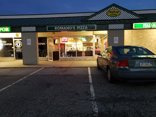 Shopping Mall «Parkway Shopping Center», reviews and photos, 929 S High St #22, West Chester, PA 19382, USA