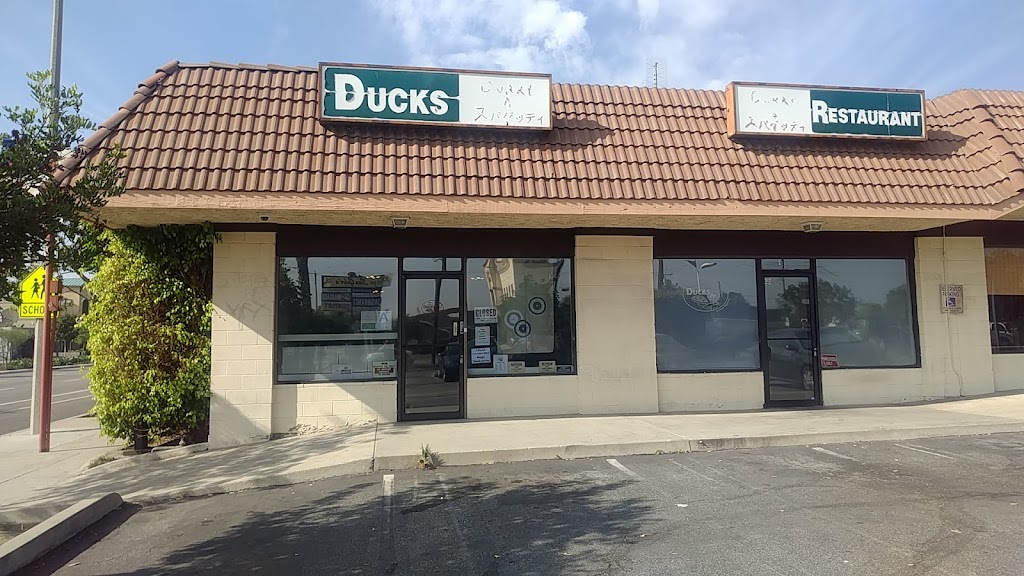Ducks Restaurant 91776