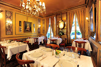 Atmosphère du Restaurant Le First à Paris - n°7