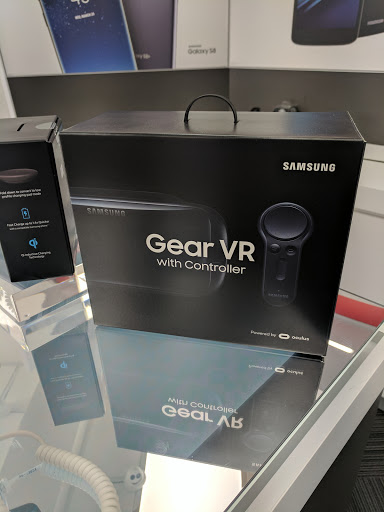 Cell Phone Store «Pelham Verizon Wireless», reviews and photos, 235 Fifth Ave, Pelham, NY 10803, USA