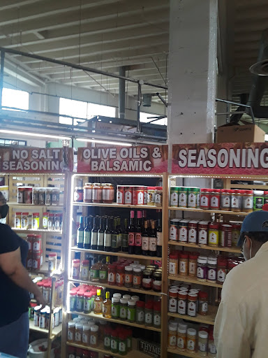 Produce Market «Sweet Auburn Curb Market», reviews and photos, 209 Edgewood Ave SE, Atlanta, GA 30303, USA