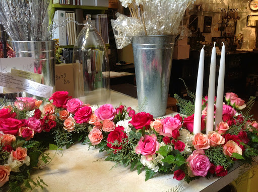 Florist «Hudson Flower Shop», reviews and photos, 222 Locust St, Hudson, WI 54016, USA