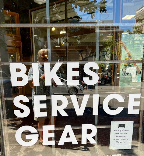Bicycle Store «Bike Gallery - Downtown», reviews and photos, 1001 SW 10th Ave, Portland, OR 97205, USA